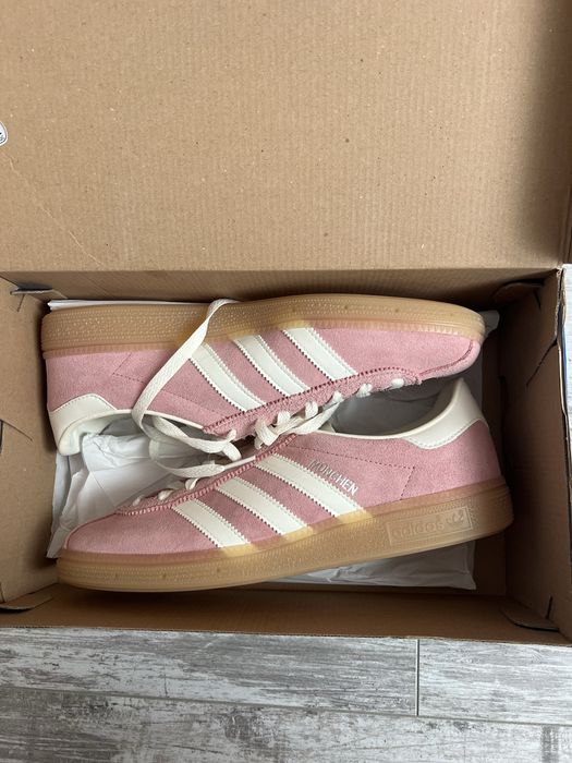 Buty adidas Muenchen W