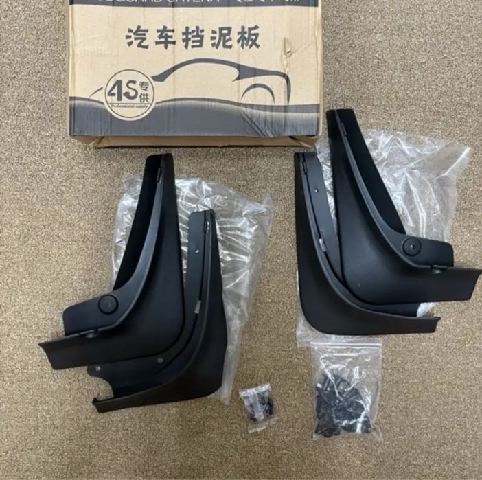 Бризговики Tesla 3 / Тесла 3