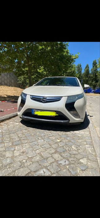 Opel ampera elétrico