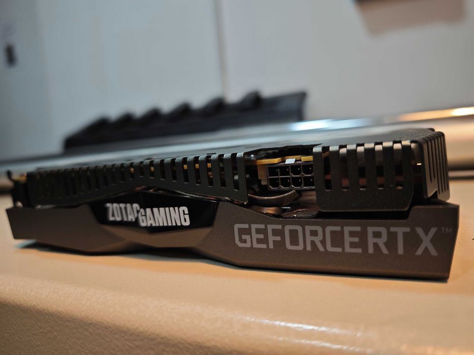 Placa Gráfica ZOTAC Gaming GeForce RTX 2060 6GB - Compacta
