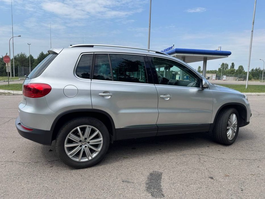 Продаж volkswagen tiguan