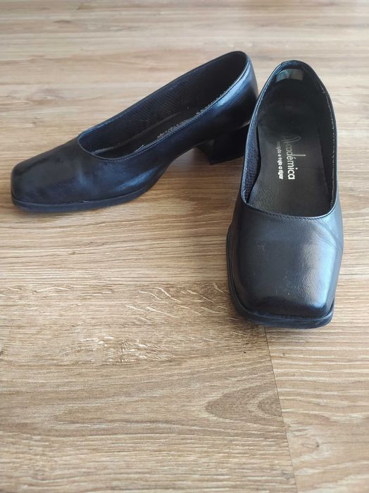 Sapatos académicos