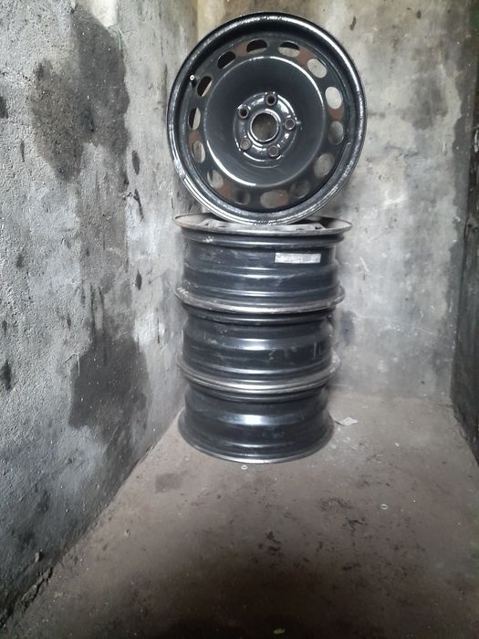 Диски Фольксваген Кадді,Туран, Шкода R 16