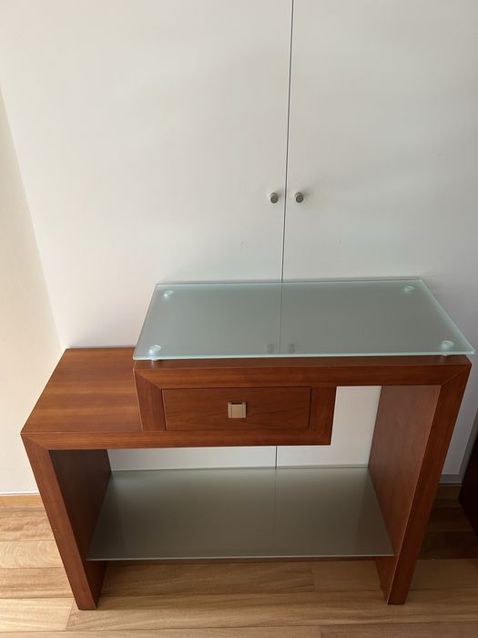 Consola/aparador em cerejeira