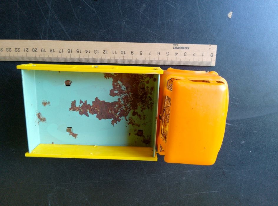 Игрушка грузовик советский