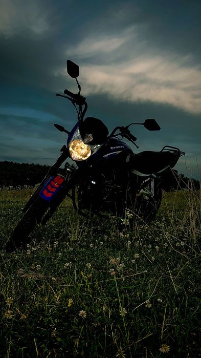 Мотоцикли 150-200