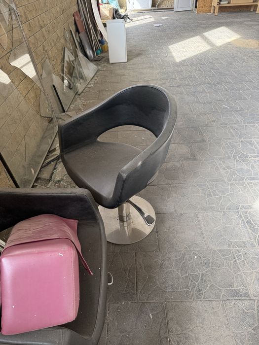 Крісло перукарне