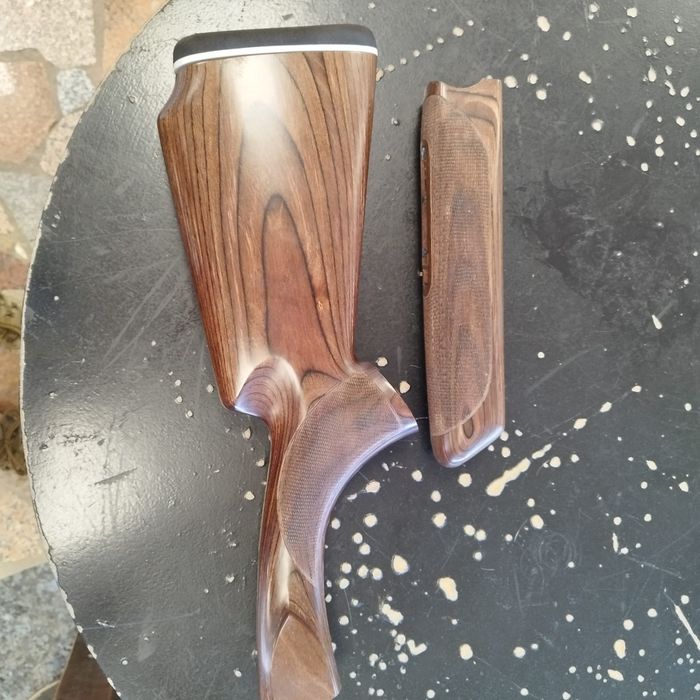 Coronha e fuste em madeira laminada para Beretta 692