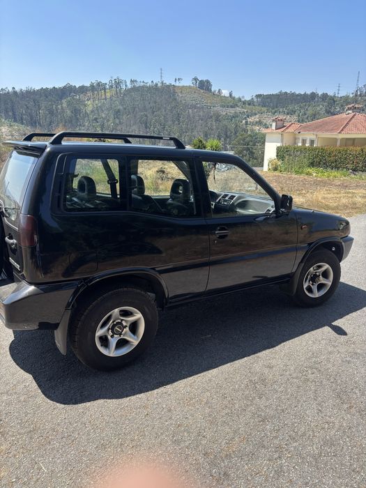 Nissan terrano ll526216823907307521