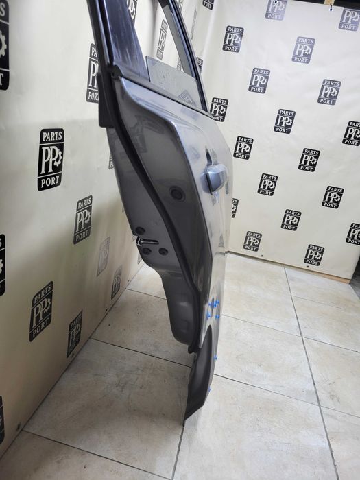 Двері задні праві двери задние правые кузов Nissan Rogue t33 1.5 2021 2022 2023 2024 2025 KAD