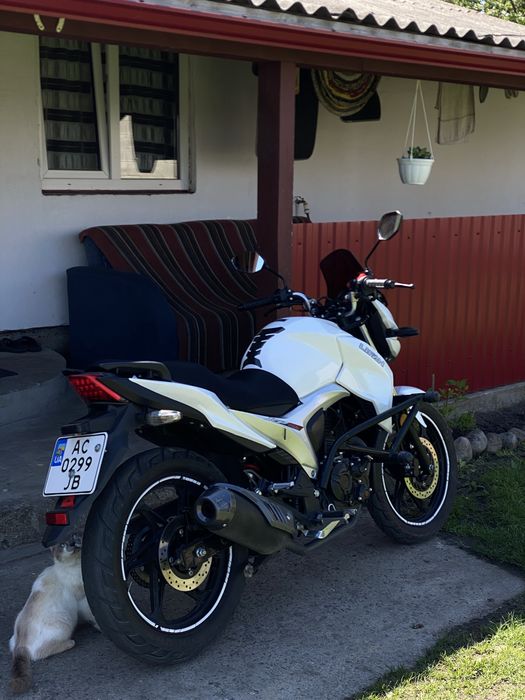 Продам lifan kp200