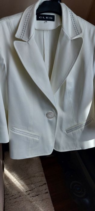 Żakiet damski elegancki