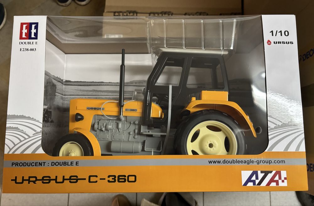 Traktor Ursus C-360 żółty manualny