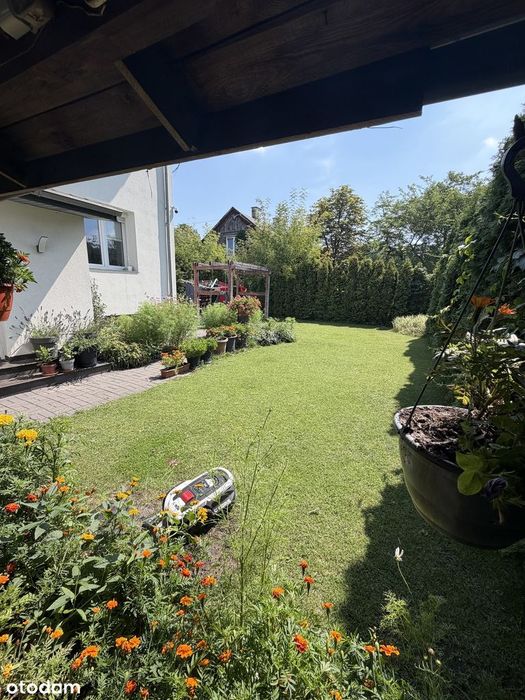 Dom dwupokoleniowy 280 m² | 2 mieszkania | Centrum Legionowa