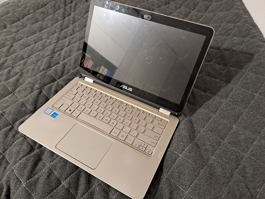 Laptop Asus Zenbook Flip UX360C