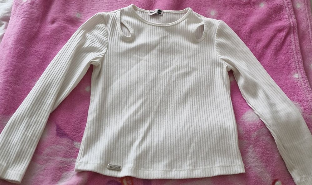 Кофточка в школу на ріст 134, фірми Suzie