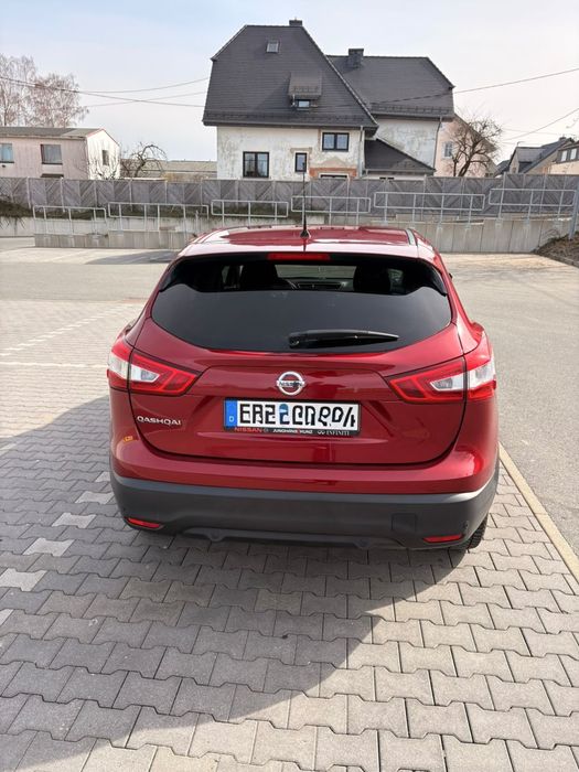 Продам автомобіль Nissan Qashqai 1,2 Бензин, 2016 року