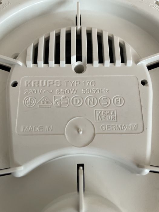Máquina KRUPS para fazer chá ou aquecer agua