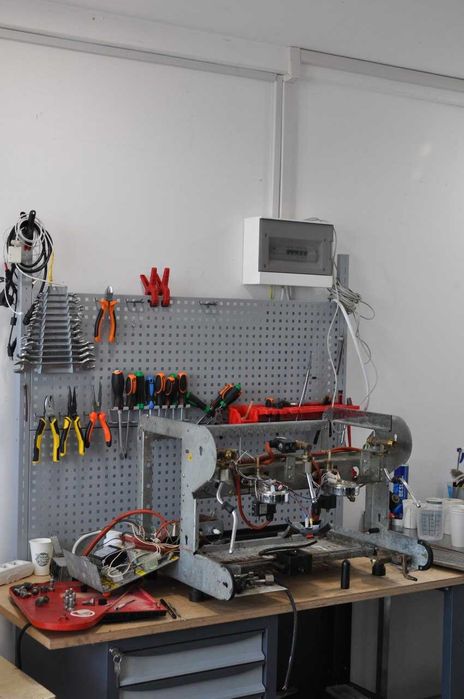 Ремонт кавового обладнання (кавомашин, кавоварок, вендингові автомати)