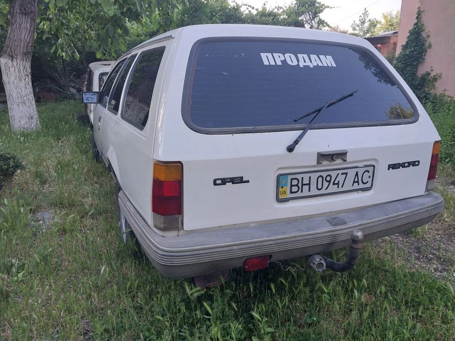 Опель Рекорд Караван Opel Rekord Запчасти Рекорд универслал