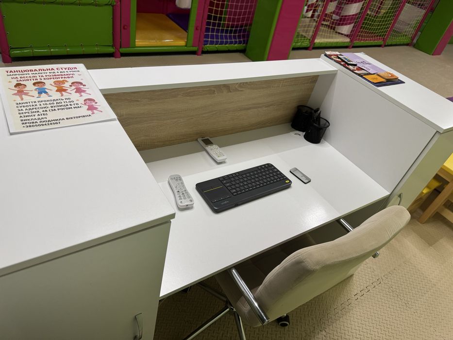 Продам барну стійку-комод