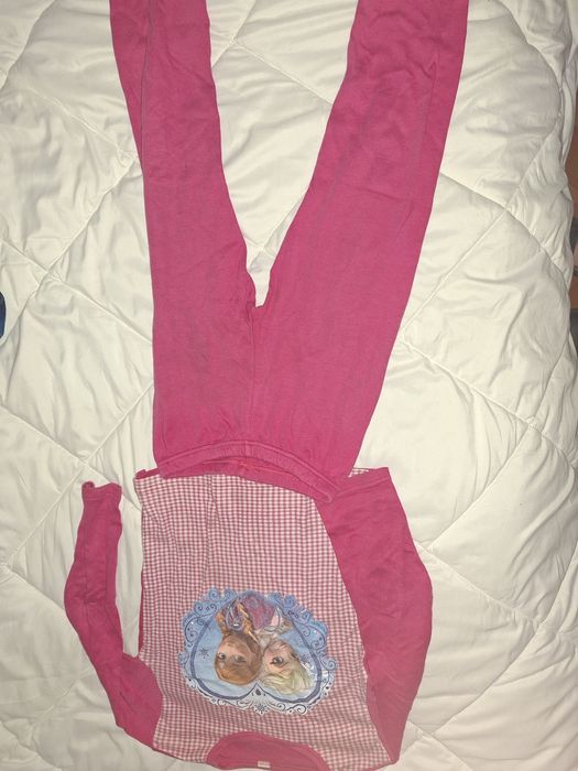 Vendo varias roupa