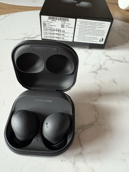 Galaxy Buds 2 　新品 未使用 Galaxy Buds2 グラファイト ワイヤレスイヤホン Samsung純正