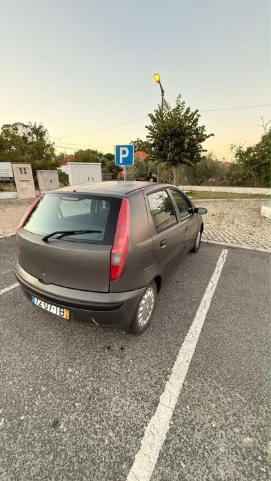 Fiat punto very good condition clean car 2002 model inspection valid till February 2027 Drives everyday