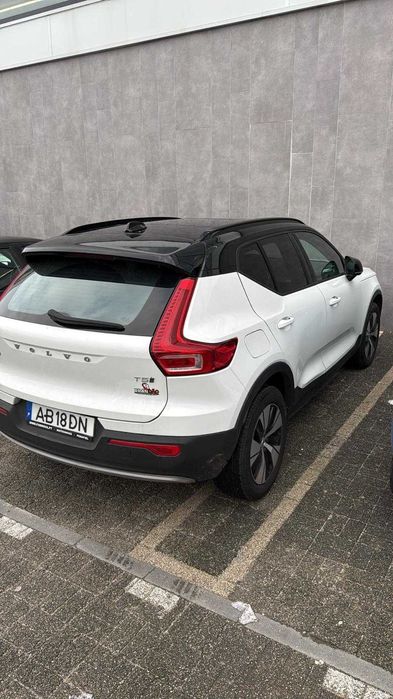 Volvo XC40 T5 - Plug In - Iva dedutível - 2020