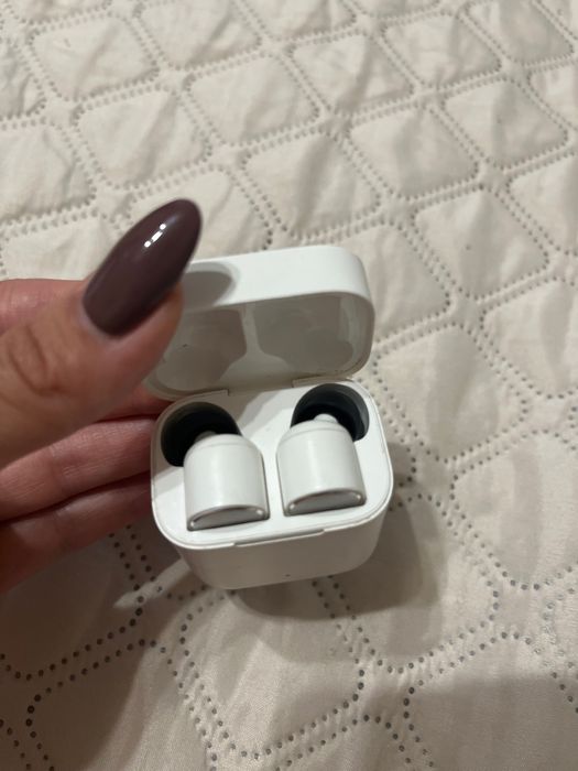 Безпровідні навушники