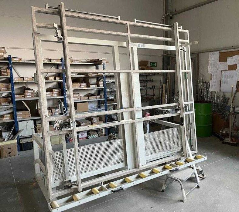 Stół do okuwania Omga