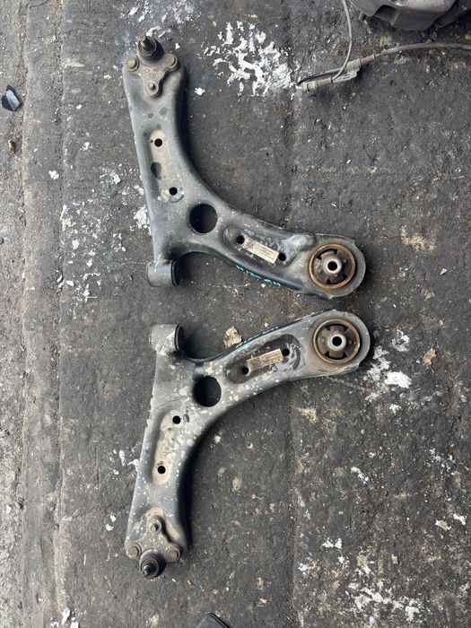 hyundai I30 III Wahacz Lewy Prawy Wahacze