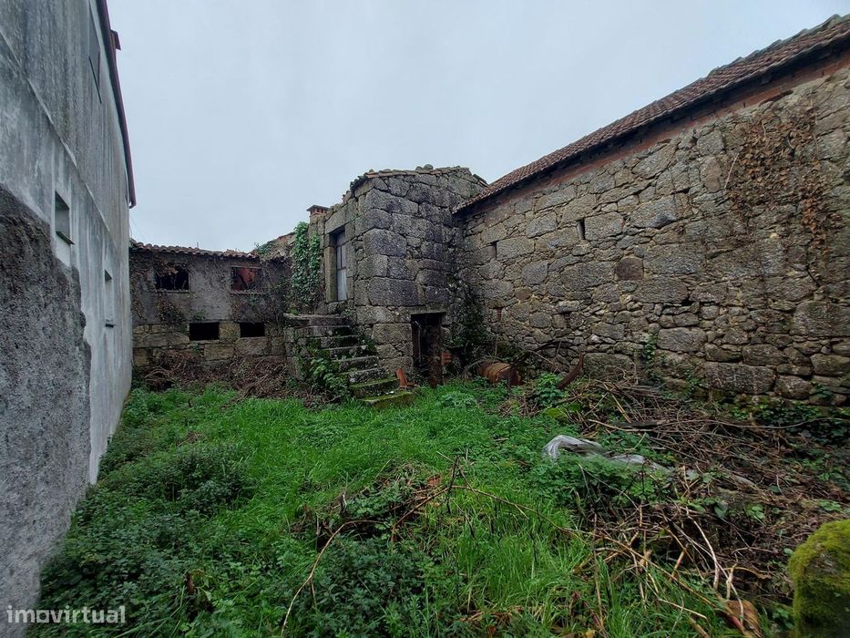 Moradia T3, Viseu, Tondela, Vilar de Besteiros e Mosteiro de Fráguas