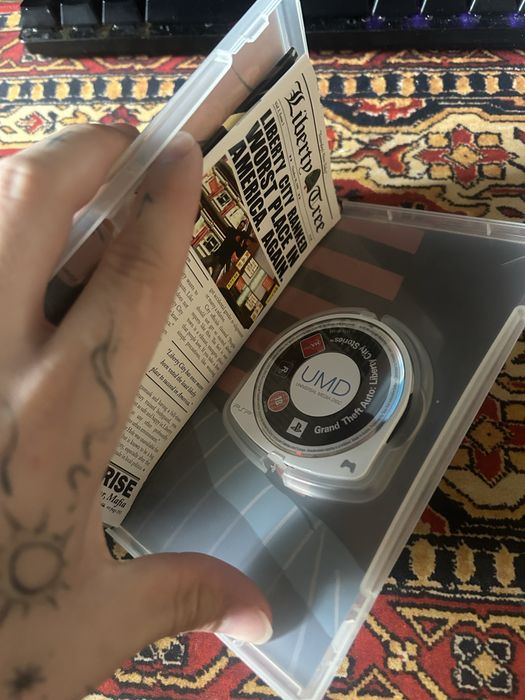 Gta liberty city stories psp komplet