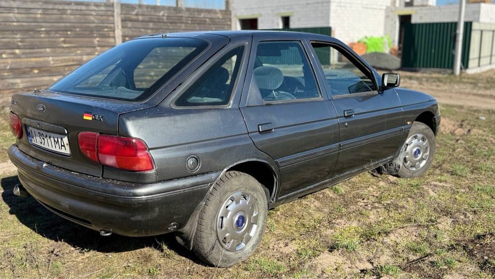 Ford escort 1.4 1992 року