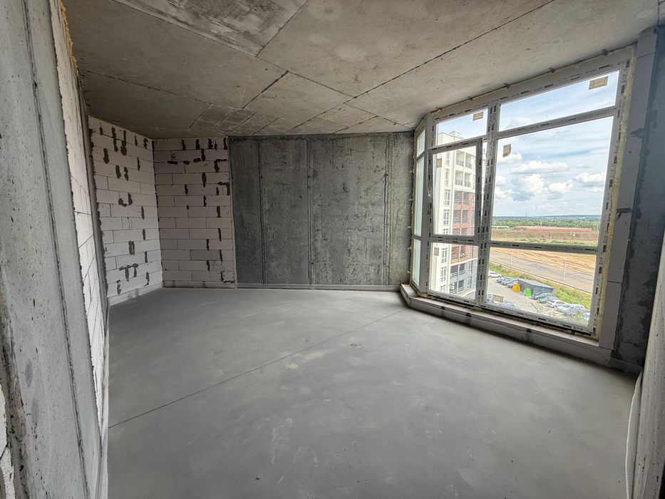 Продам 2-к квартиру 63,6 м²  ЖК Сінергія Сіті  Газ  Вид на ліс  єОселя