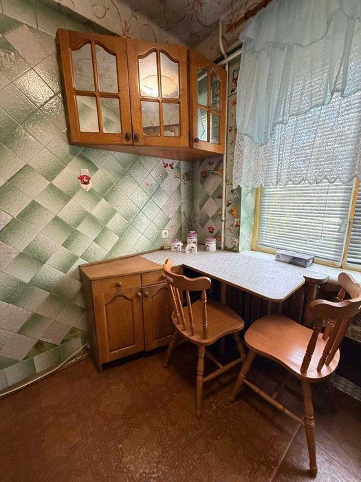 Продам 2 комнатную квартиру Сухой фонтан