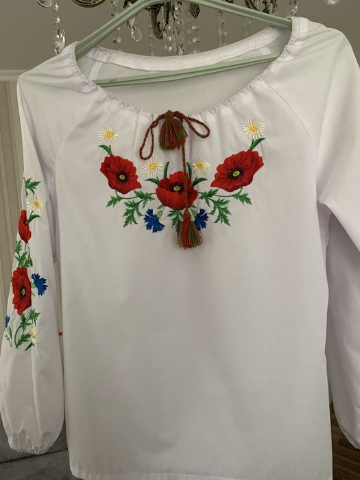 Вишиванка для дівчинки