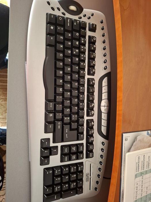 Computador completo para desocupar