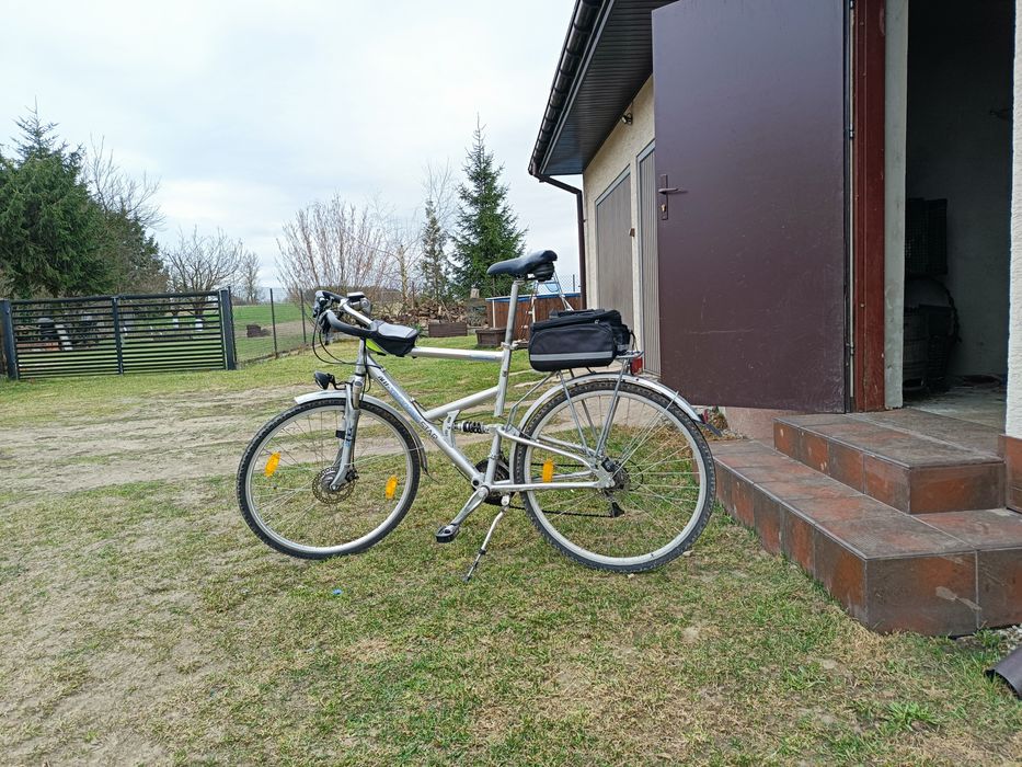 Rower trekkingowy miejski, turystyczny. Amortyzacja .