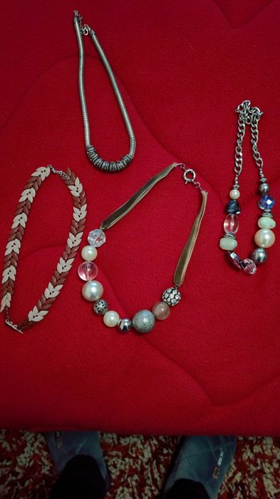 Colares variados