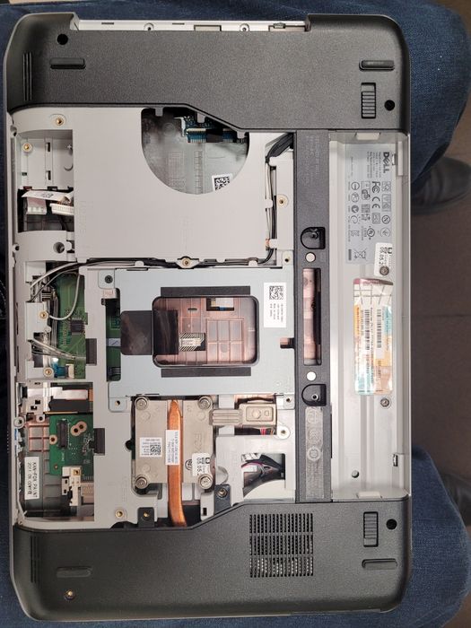 Dell Latitude E5420 - kompletna obudowa