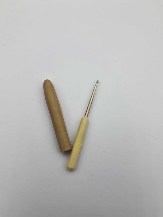 Szydełko składane 1 zł.