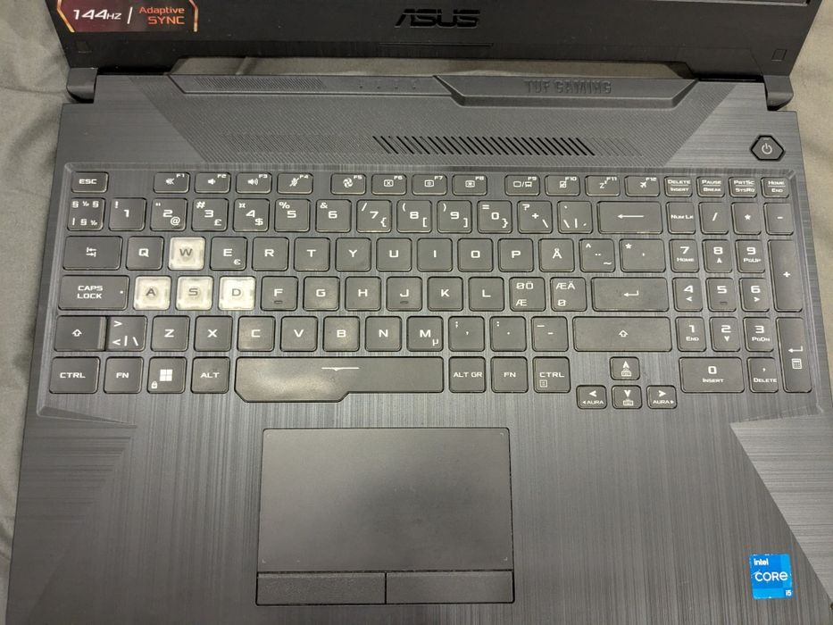ASUS TUF Gaming F15 FX506HM-HN114W - RTX 3060 - Para peças/Reparação