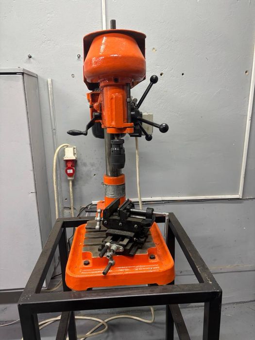 Сверлильний станок НС 12. В чудовому стані