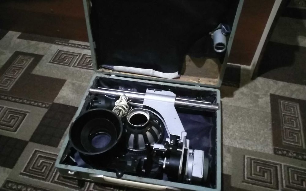 Фотозбільшувач Фотоувеличитель УПА -5 М