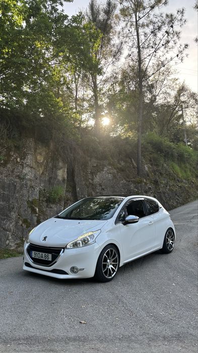 Peugeot 208 1.6 e-hdi