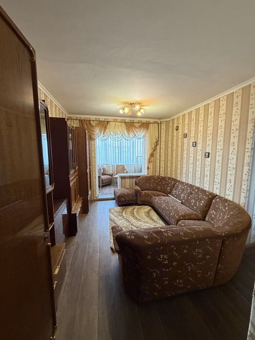 Продам 5 кімнатну квартиру в центрі район 5 школи