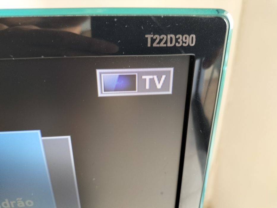 HDTV/MONITOR da marca Samsung modelo  T22D390