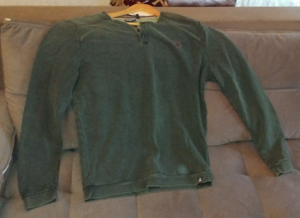 Кофта чоловіча Questo made in EU